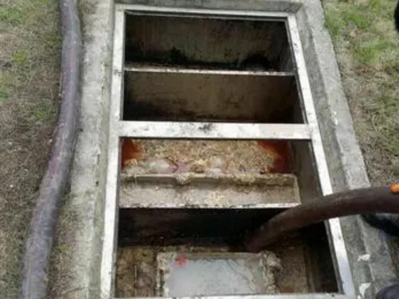 罗城隔油池清理